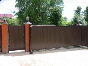 Дистанционное управление с откатными воротами - пример 8 фото в Княгинино